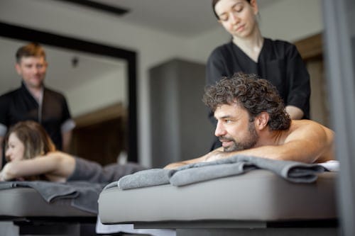 Female to Male Spa Service in Dhaka